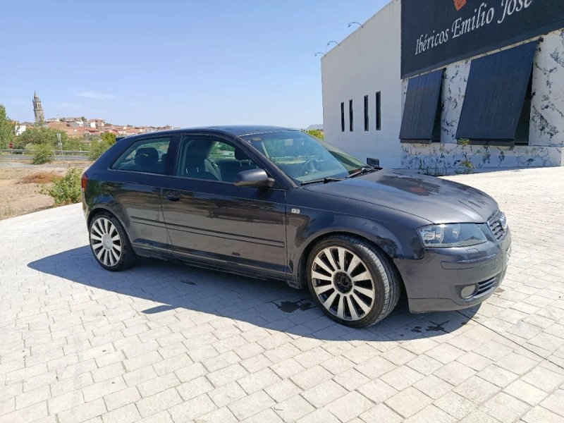 Audi A3 2005 - foto 1