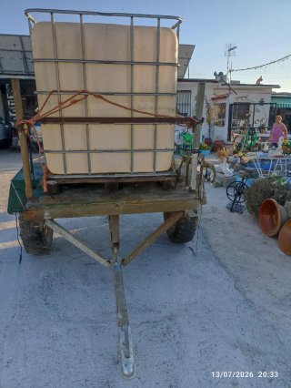 Carro para bidón de agua 1000L