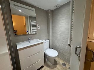 Piso en alquiler en Cuatro Caminos en Madrid