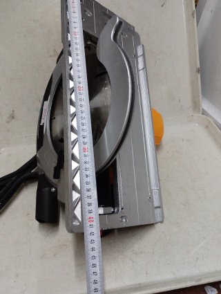 Sierra circular 2400w disco 235mm