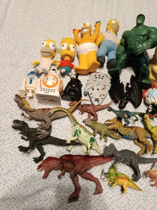 Lote Juguetes Figuras Acción y Dinosaurios