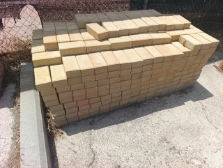 575 Bloques Amarillos para Suelo