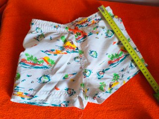 Bañador niño "Zara" estampado tropical.