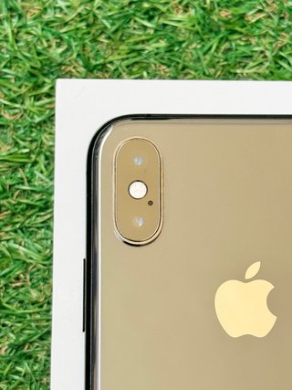 Apple iPhone XS