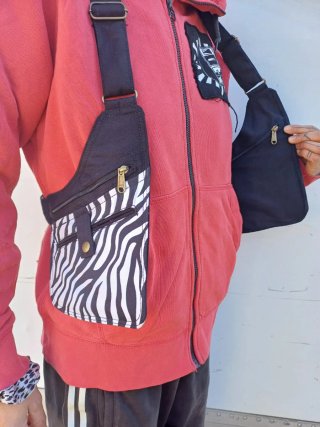 Riñonera Pistolera Textil Cebra