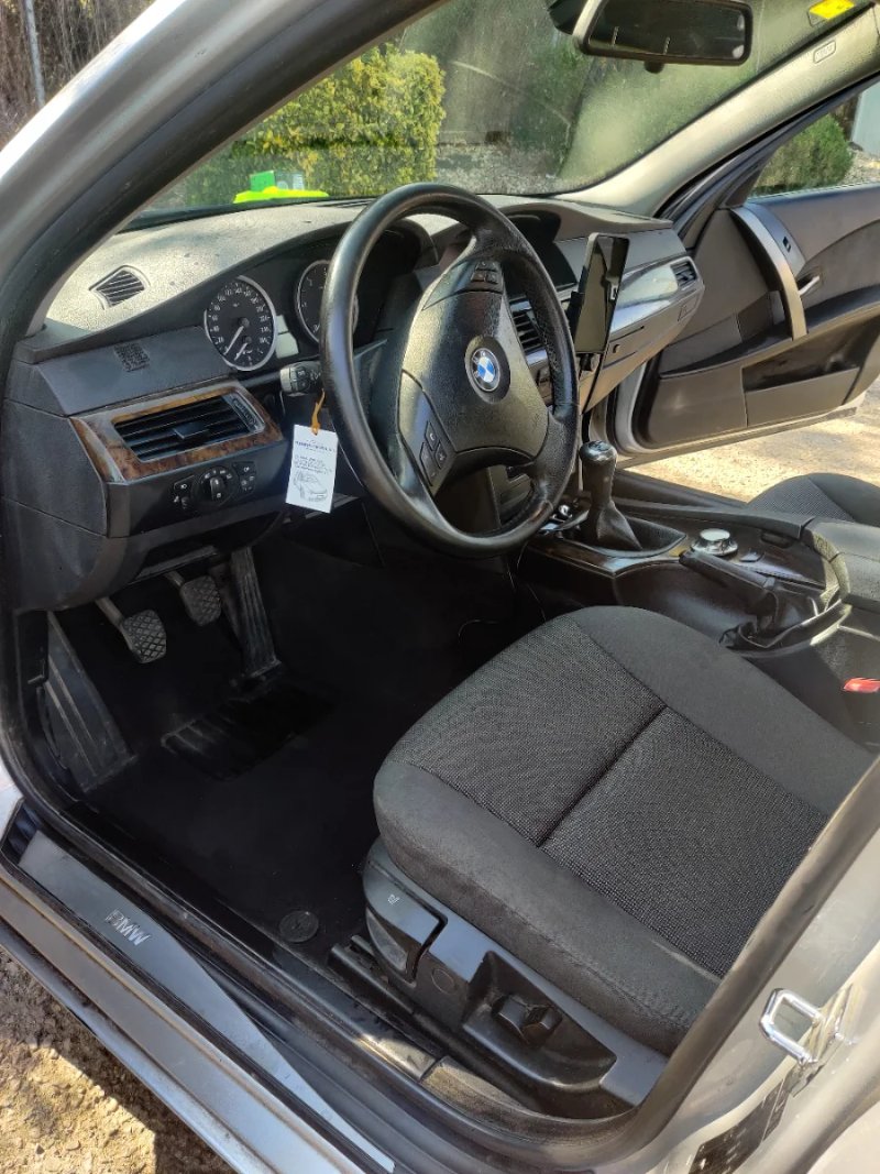 BMW Serie 5 2004 - foto 1