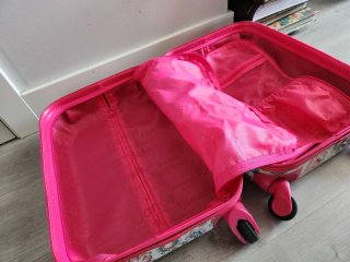 Maleta de cabina con estampado floral