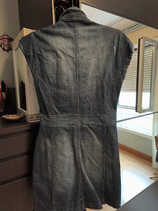 Vestido vaquero sin mangas