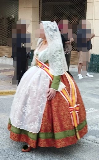 Traje de Fallera completo
