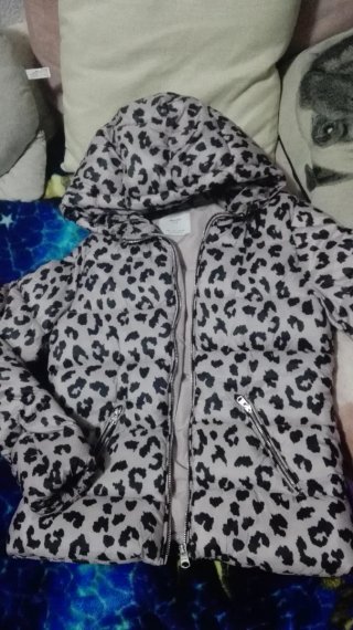 URGE!!Abrigo leopardo Bershka