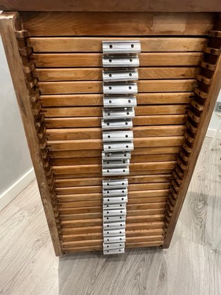 Chivarete antiguo de madera Limpio- Restaurado