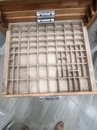 Chivarete antiguo de madera Limpio- Restaurado
