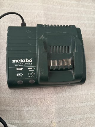 Cargador Metabo ASC 30 - 36 V