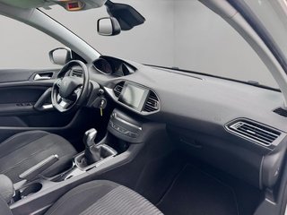 Peugeot 308 1.2 110CV