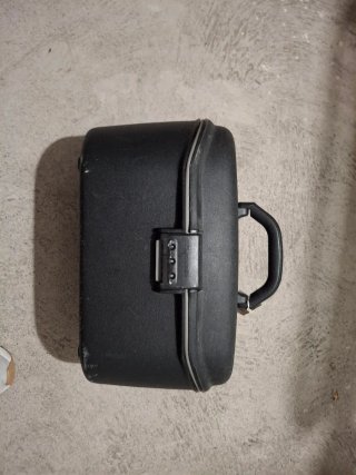 Maletín maquillaje Samsonite negro.