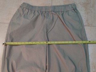 Pantalón NUEVO parachute – C&A