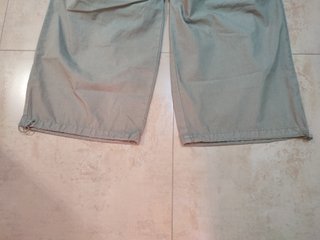 Pantalón NUEVO parachute – C&A