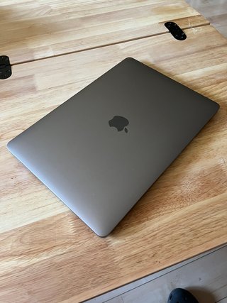 MacBook Pro 13" Gris Espacial