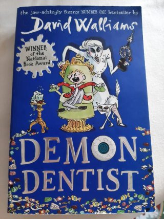 Libro Demon dentist