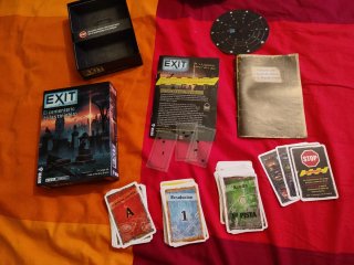 EXIT El Juego: El cementerio de las tinieblas