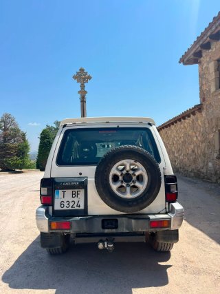 Mitsubishi Montero V20
