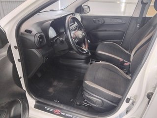 Hyundai i10 67CV Apple car play muy equipado 2024