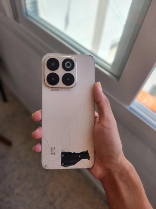 Zte Blade V70 Dorado