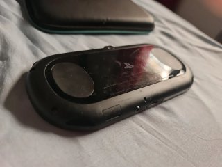 Ps Vita 2000 Slim Negra + Juegos