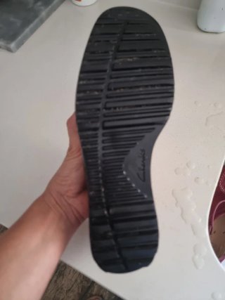 Scarpe Clarks in pelle rossa