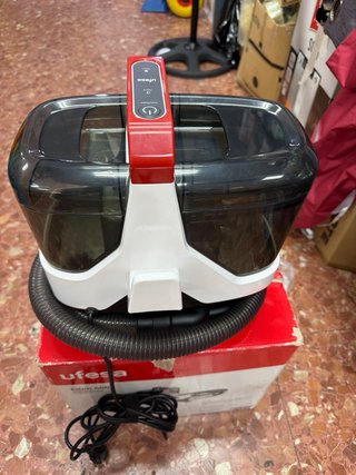 Ufesa Eden 600 Aspiradora Tapicerías Agua 600w