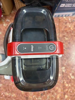 Ufesa Eden 600 Aspiradora Tapicerías Agua 600w