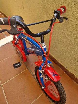 Bicicleta Infantil Spiderman 14 Azul y Roja