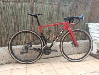 Bicicleta Gravel Berria Roja