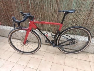Bicicleta Gravel Berria Roja