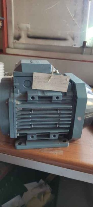 MOTOR NUEVO DE 3 CABALLOS