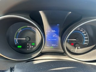 Toyota Auris 1.8 140H Active 5p