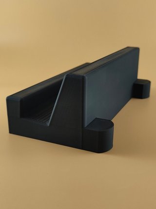 Espositore per PS Vita - Stampato in 3D con PLA