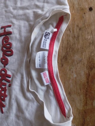 Pijama corto Hello Kitty blanco y rojo