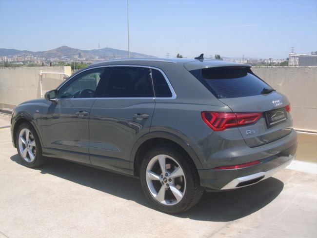 Audi Q3 2022, foto 4