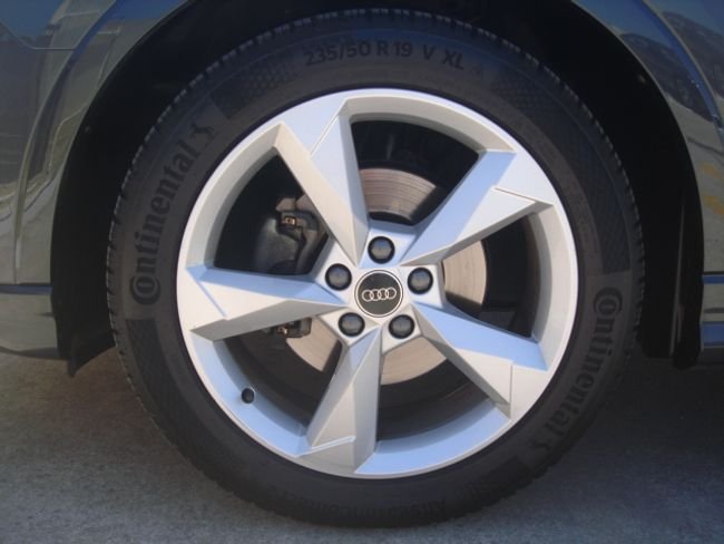 Audi Q3 2022, foto 7