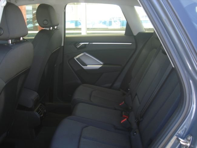 Audi Q3 2022, foto 9