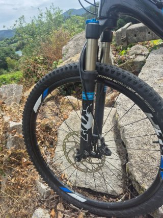Bicicleta Giant Trance X Carbono 26"