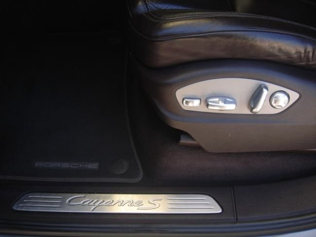 Porsche Cayenne 2015, foto 10