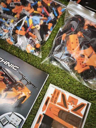OFFERTA!! Lego Technic Chevrolet Corvette ZR1 42093