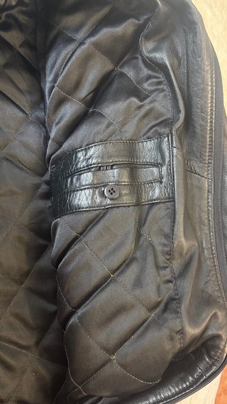 Chaqueta Bomber Cuero Vintage Negra