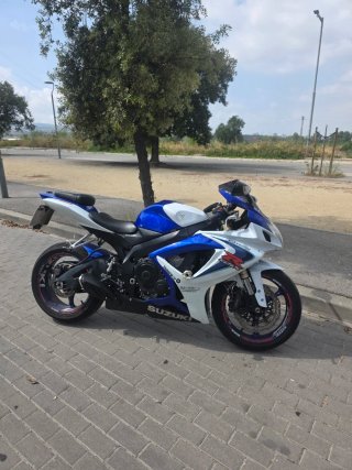 Suzuki GSXR 600 K6 2006