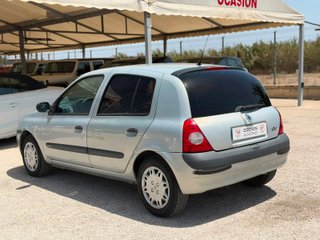 Renault Clio 2003