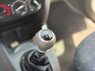 Renault Clio 2003