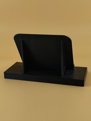 Supporto per PSP Go - Stampato in 3D con PLA