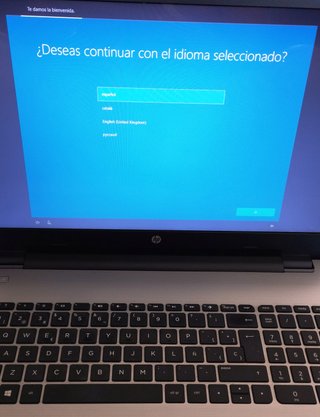 Portátil HP 17" i3 8GB RAM 1TB HDD. Buen estado.